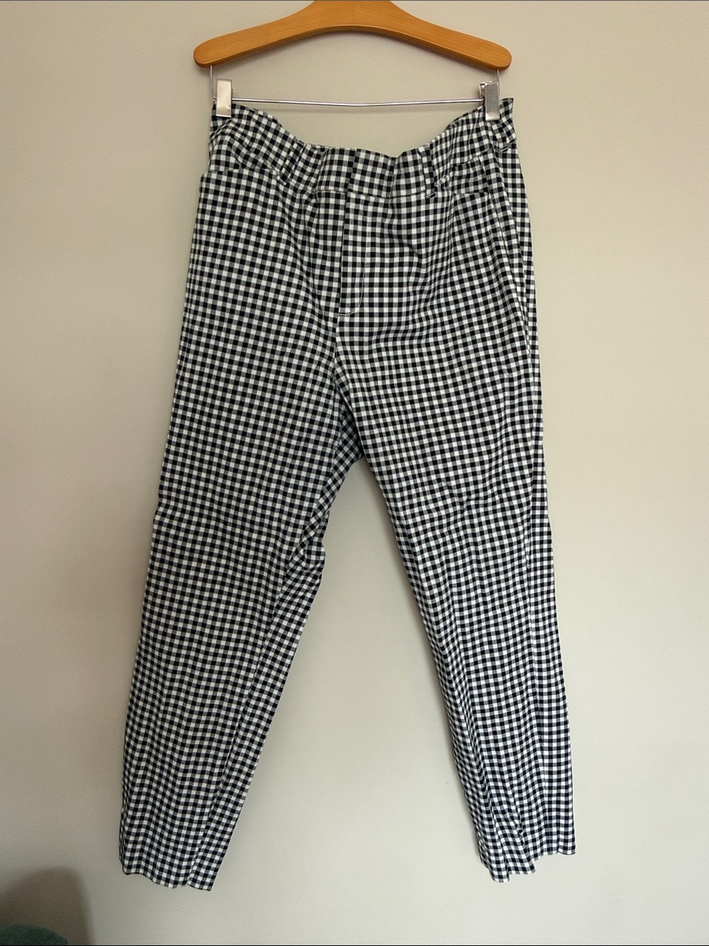 Old Navy Black and White Gingham Pixie Pants